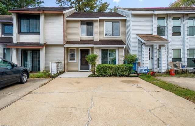 3607 Chimney Creek Drive - 1 photos photos