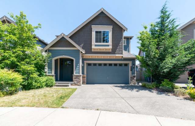 Large and Luxurious 2013 Built Home! photos photos