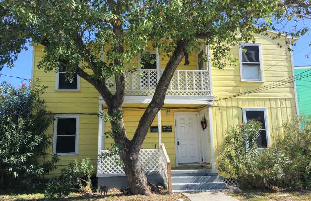 1648 18th St - 2/Bed 1/Bath - $795/month - 1648 18th Street, Corpus Christi, TX 78404