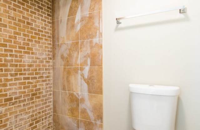 7302 Deerfield Dr Gallery 4
