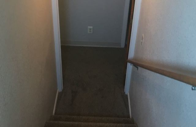 1039 Crist Drive - 1039 Crist Drive, Yellowstone County, MT 59105