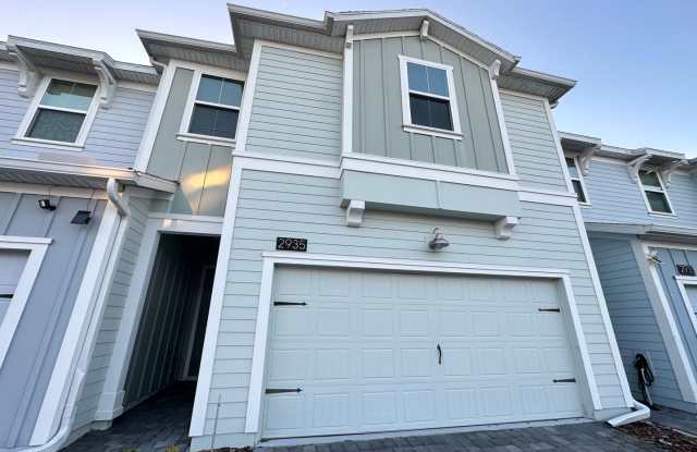 4 Beds 3.5 Baths Townhouse for rent in Storey Lake - 2935 Satire Street, Osceola County, FL 34746