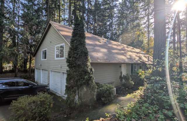 MOVE IN BONUS! Quaint Gig Harbor One Bedroom for Rent! Available Now! Gallery 1