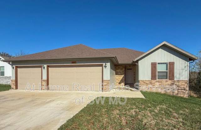 3847 W Linwood photos photos