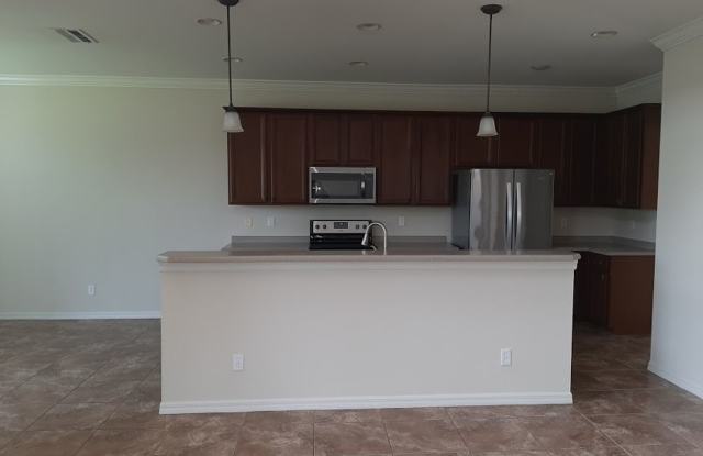 Coming OCT  ! 2 Story 5/  3.5  home in gated community Gallery 4