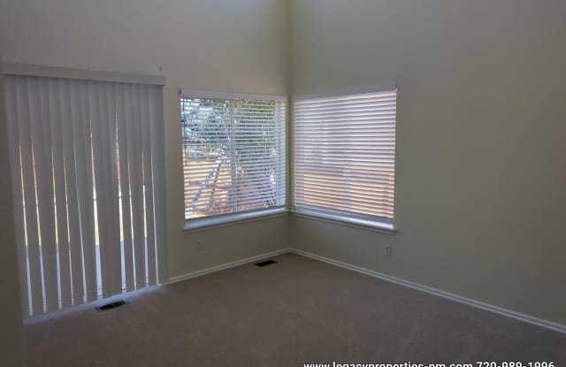 HIGHLANDS RANCH BEAUTY photos photos HIGHLANDS RANCH BEAUTY photos photos