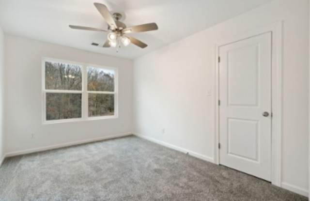 31 Scattered Oak Drive Gallery 2