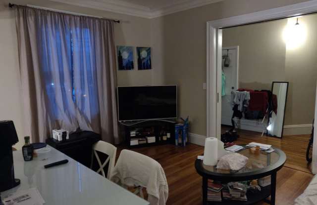 4beds 3 baths townhouse in Newtonville is available now photos photos