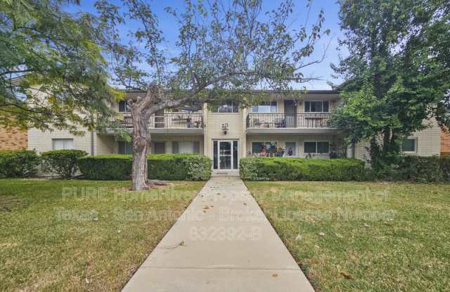 217 W Silver Sands Gallery 2