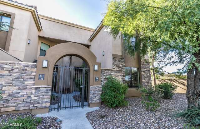 7027 N SCOTTSDALE Road photos photos