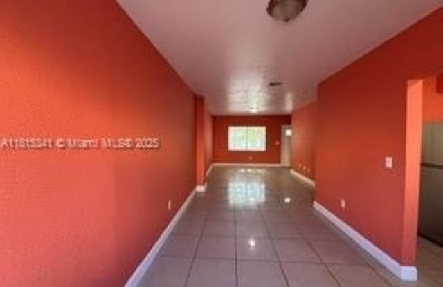 8319 NW 5th Ave photos photos