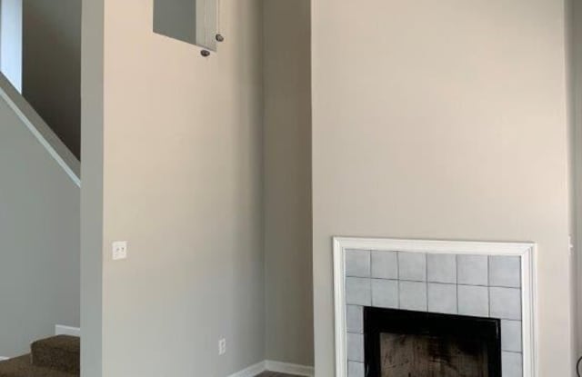 685 Shore View Gallery 2