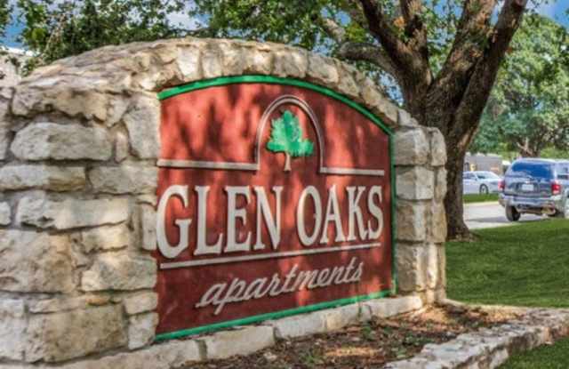 Glen Oaks Apartments photos photos