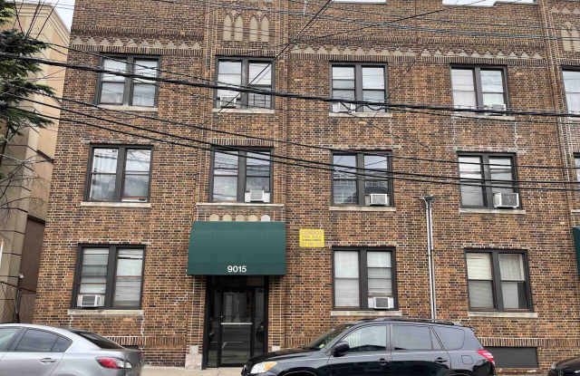 9015 BERGENWOOD AVE photos photos