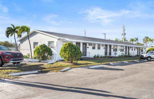 2649 Van Buren St photos photos