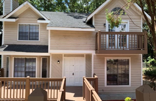 1042 Ascot Court - 1042 Ascot Court, Riverdale, GA 30296