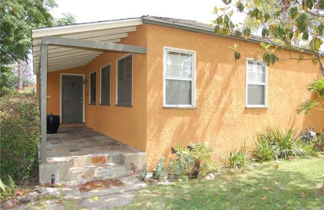 6502 Ben Avenue Gallery 2