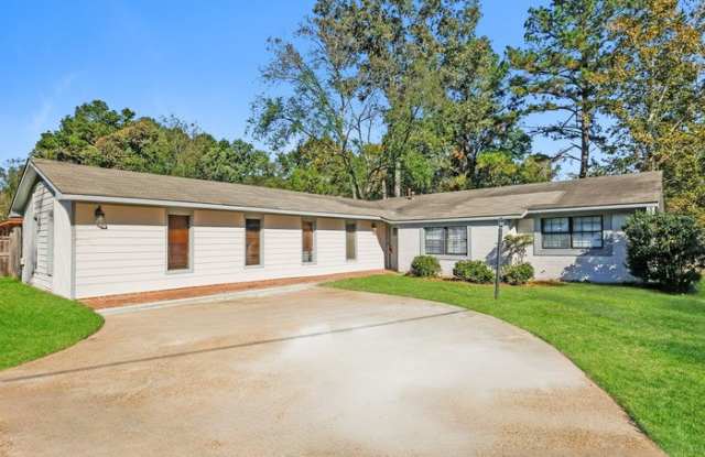 262 Southbrook Drive - 262 Southbrook Drive, Jackson, MS 39211