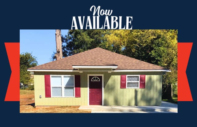 1110 Tibbs St - 1110 Tibbs Street, Dyersburg, TN 38024