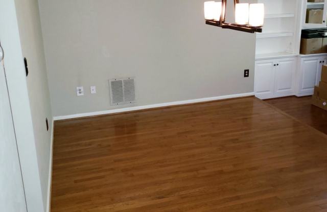 3704 MOUNT AIREY LANE Gallery 3