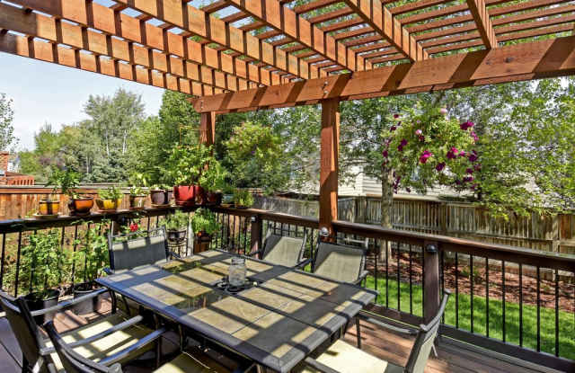 9736 Whitecliff Pl Gallery 3