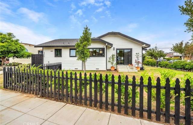 2315 Andreo Avenue photos photos