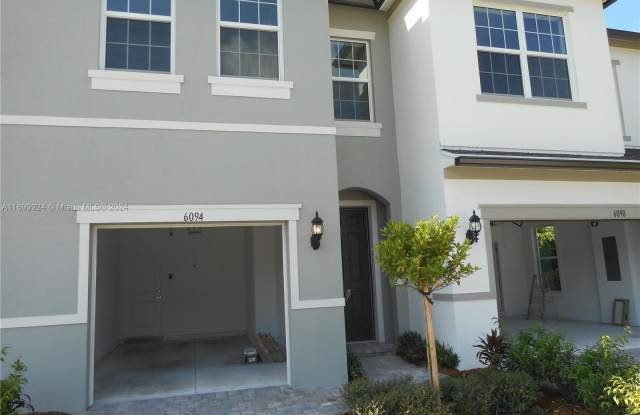 6094 Carre Way Gallery 2