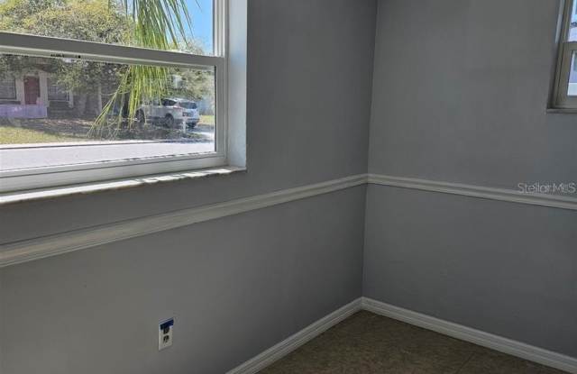 7425 ABALONE Drive Gallery 4