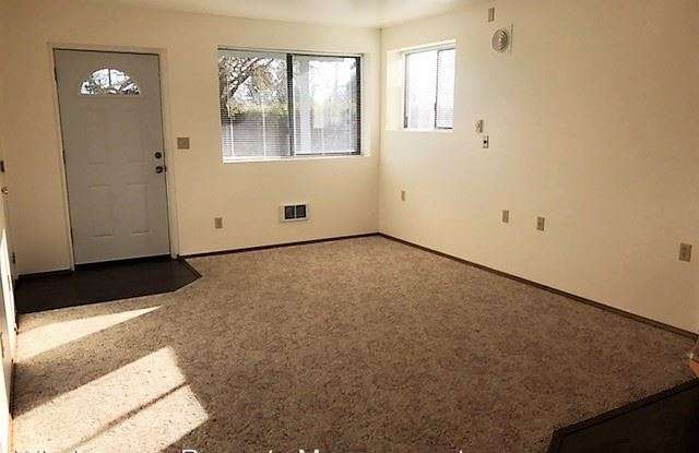 8179 Knute Lane - Studio Apartment Gallery 3