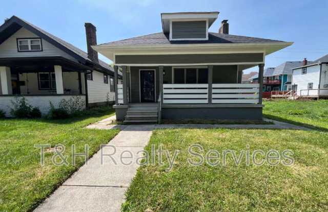 3150 North Broadway Street photos photos