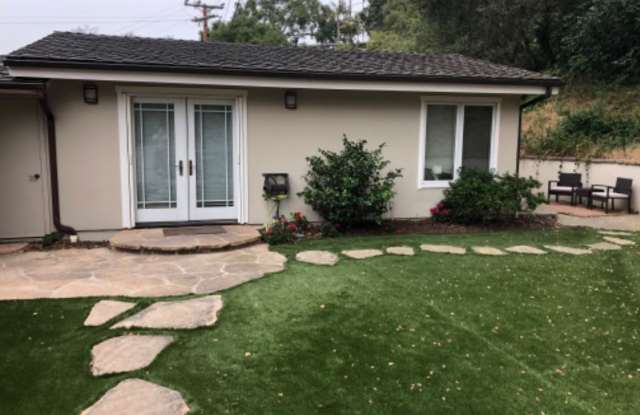 1039 Portesuello Ave - 1039 Portesuello Avenue, Santa Barbara, CA 93105