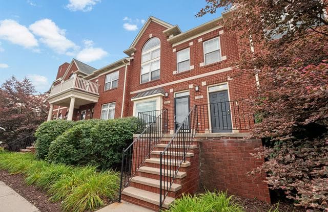 1516 DEVON Lane - 1516 Devon Ln, Troy, MI 48084