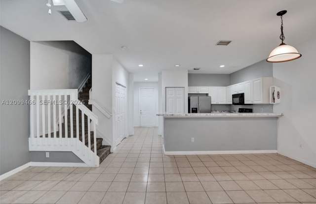 1309 Lucaya Dr Gallery 3