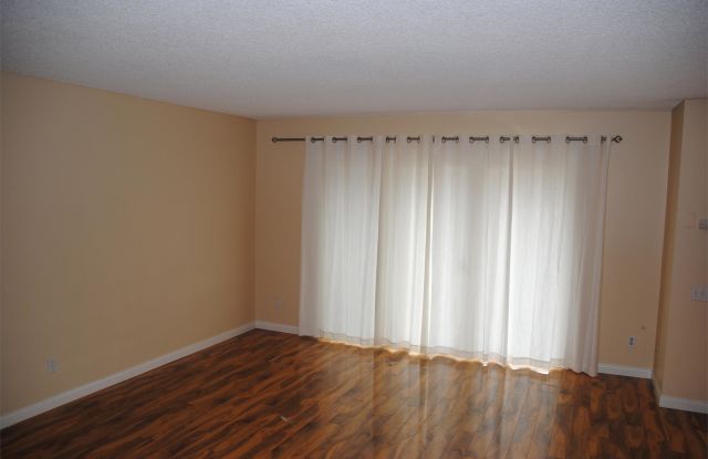 11392 Poblado Road - 1 Gallery 2