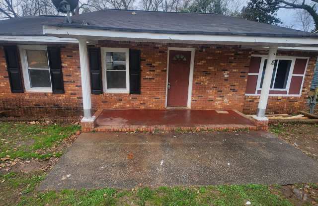 8 Tuxedo Avenue - 8 Tuxedo Avenue, Newnan, GA 30263