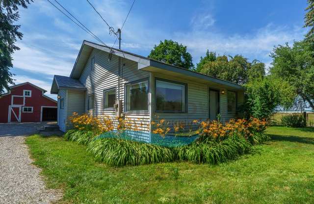 2 Bedroom 1 Bathroom Home on Nearly 2 Acres Available in Hayden! photos photos 2 Bedroom 1 Bathroom Home on Nearly 2 Acres Available in Hayden! photos photos