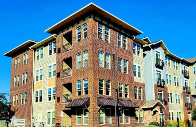 670 E Algonquin Road unit: 4303 photos photos