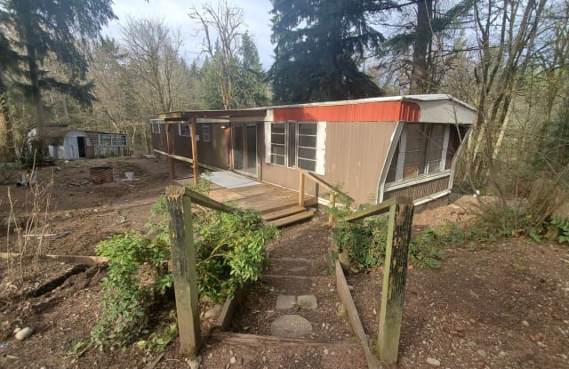 16819 210th St E - 16819 210th Street East, Pierce County, WA 98338