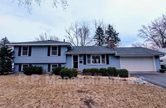 8237 Quinn Rd - 8237 Quinn Road, Bloomington, MN 55437 8237 Quinn Rd - 8237 Quinn Road, Bloomington, MN 55437