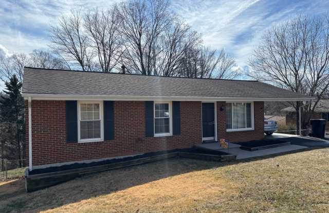 449 Missimer Lane - Charming 4-Bedroom, 2-Bath Home in Roanoke County - Town of Vinton photos photos