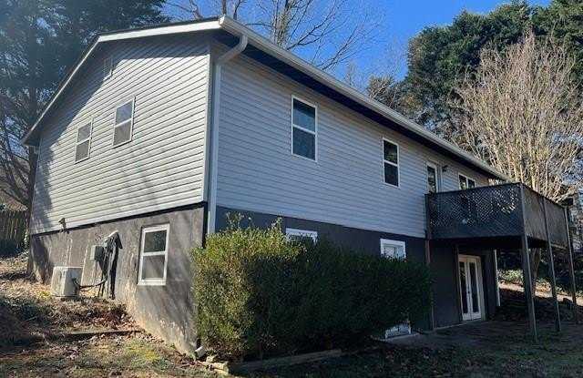 3485 Continental Drive photos photos