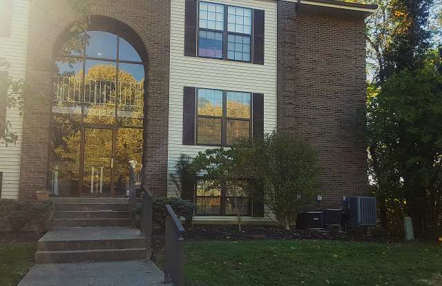 624 Truman Lane Gallery 2