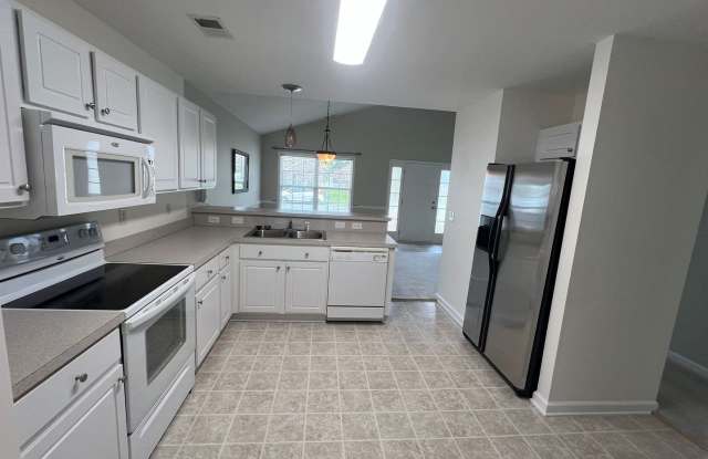 Arrowhead, 3BD/ 2BA home Gallery 3