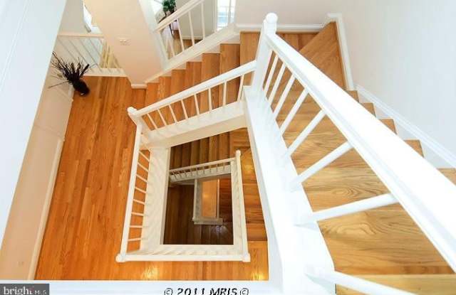 3917 IVY TERRACE CT NW Gallery 2