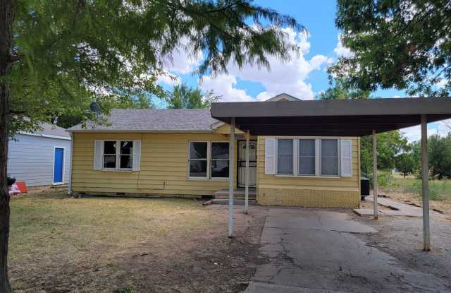 Spacious 3 Bed 1 bath home photos photos