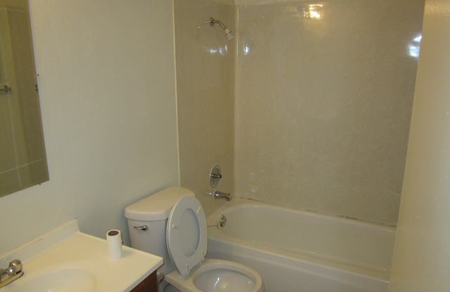 4777 East Gettysburg Avenue photos photos