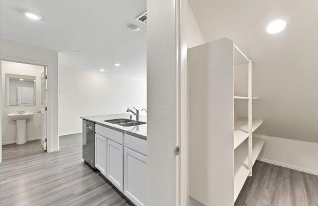4841 Wine Ridge Avenue Gallery 4