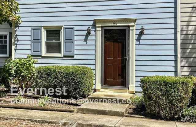 1524 Township Circle photos photos