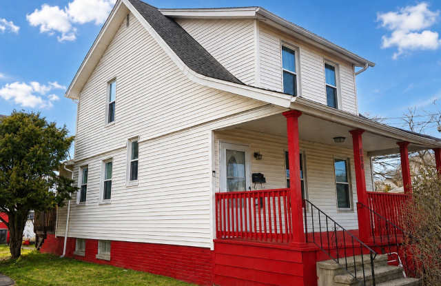 400 Treadwell Street photos photos