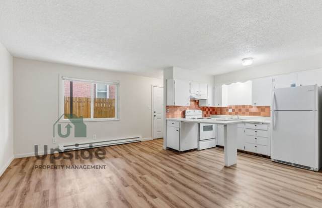 217 East Sinto Avenue - 2 photos photos